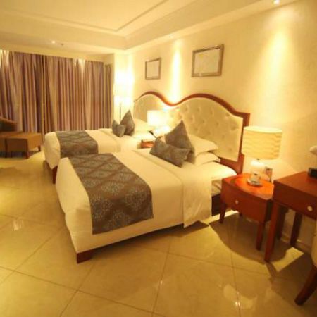 Century Grand Hotel Санья Экстерьер фото