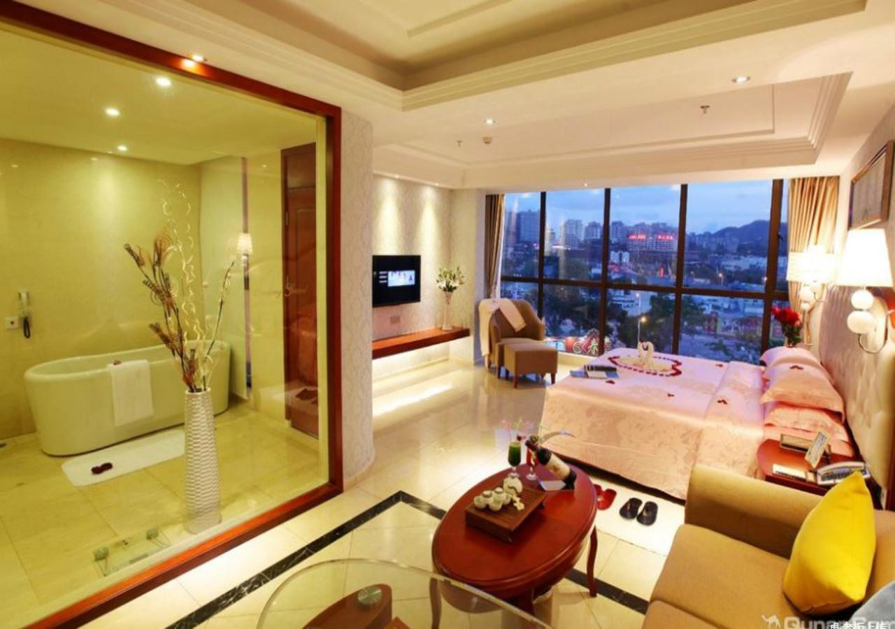 Century Grand Hotel Санья Экстерьер фото